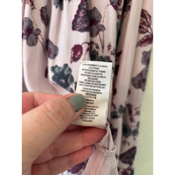 Free People Pebble Crepe Smocked Tunic Top Blouse Floral Lavender Sz M - Picture 6 of 12